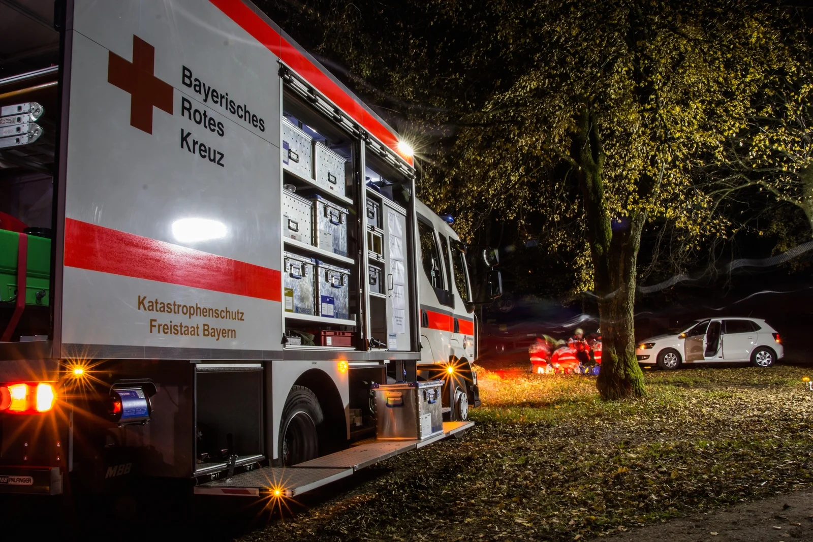 Gerätewagen Sanität Seitenansicht